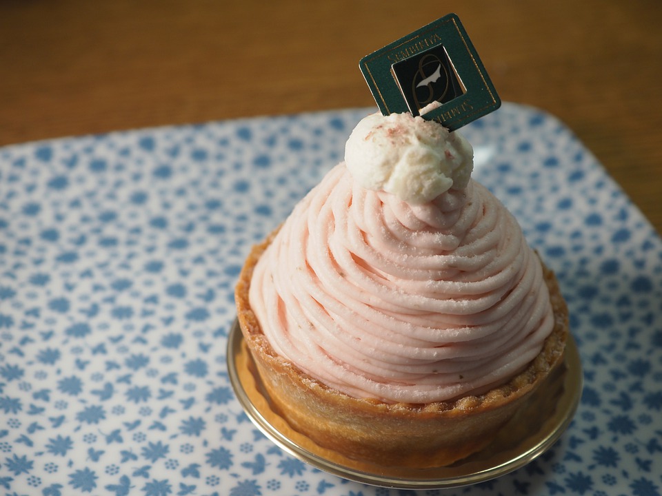 とにかくクリームが好きな人におすすめのモンブラン4選 | Cake.jp マガジン